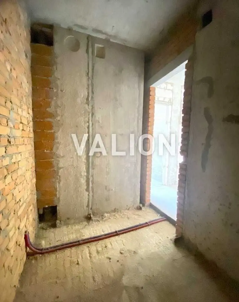 Фото Selling a 3-room apartment, 94 sq.m., Knyazya Romana Mstyslavychya Street (Henerala Zhmachenka Street) 28 Kyiv, price: 150000 USD, code 6910