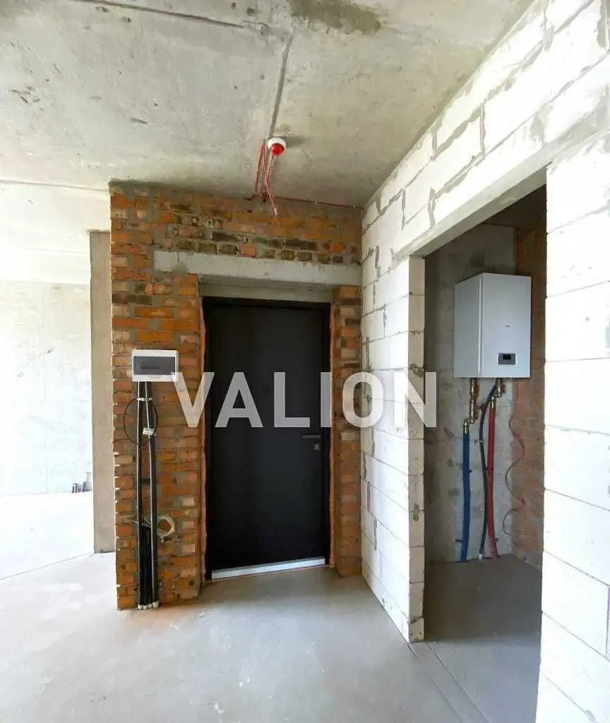 Фото Selling a 3-room apartment, 94 sq.m., Knyazya Romana Mstyslavychya Street (Henerala Zhmachenka Street) 28 Kyiv, price: 150000 USD, code 6910