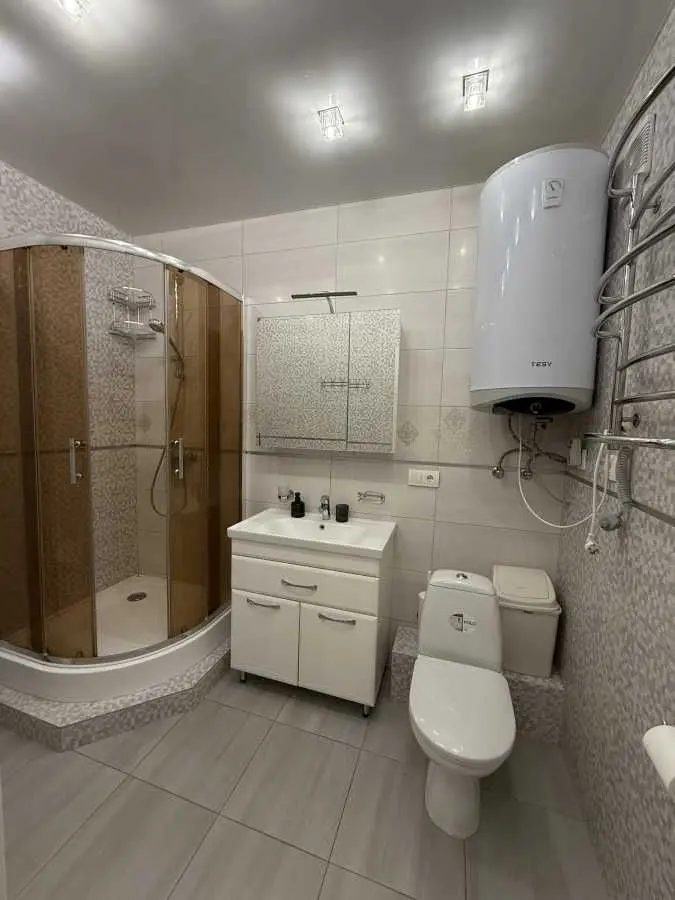 Фото Зняти 1 кімнатну квартиру, Миколи Краснова вул. 19 Київ в довгострокову оренду, ціна: 17900 UAH, код 6911
