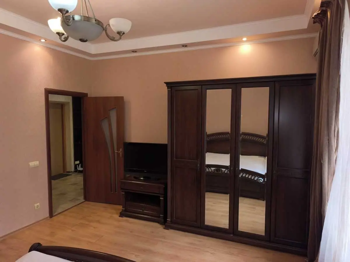Фото Продаю 2 кімнатну квартиру, 74.9 кв. м, Золотоустівська вул. 50 Київ, ціна: 250000 USD, код 6913
