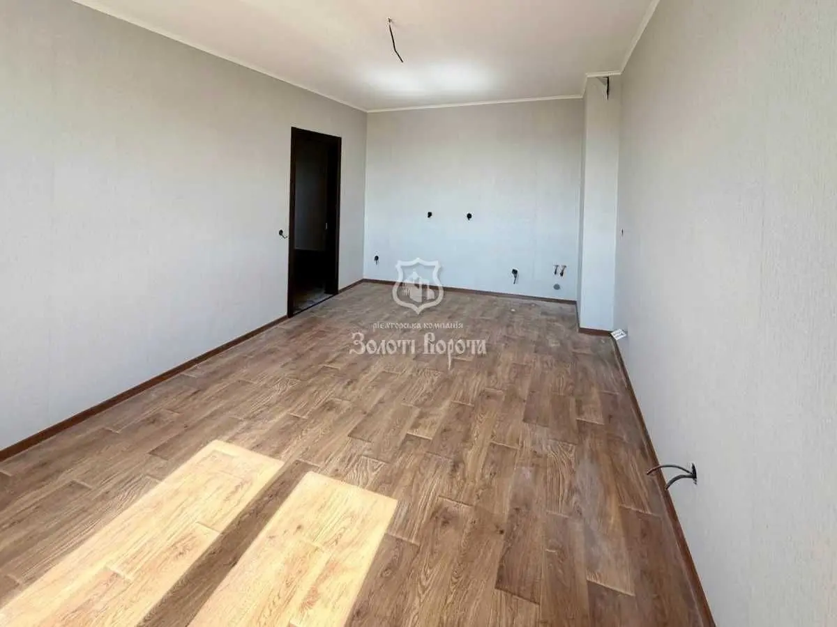 Фото Продаю 1 кімнатну квартиру, 48.8 кв. м, Електротехнічна вул. 43 Київ, ціна: 56000 USD, код 6923