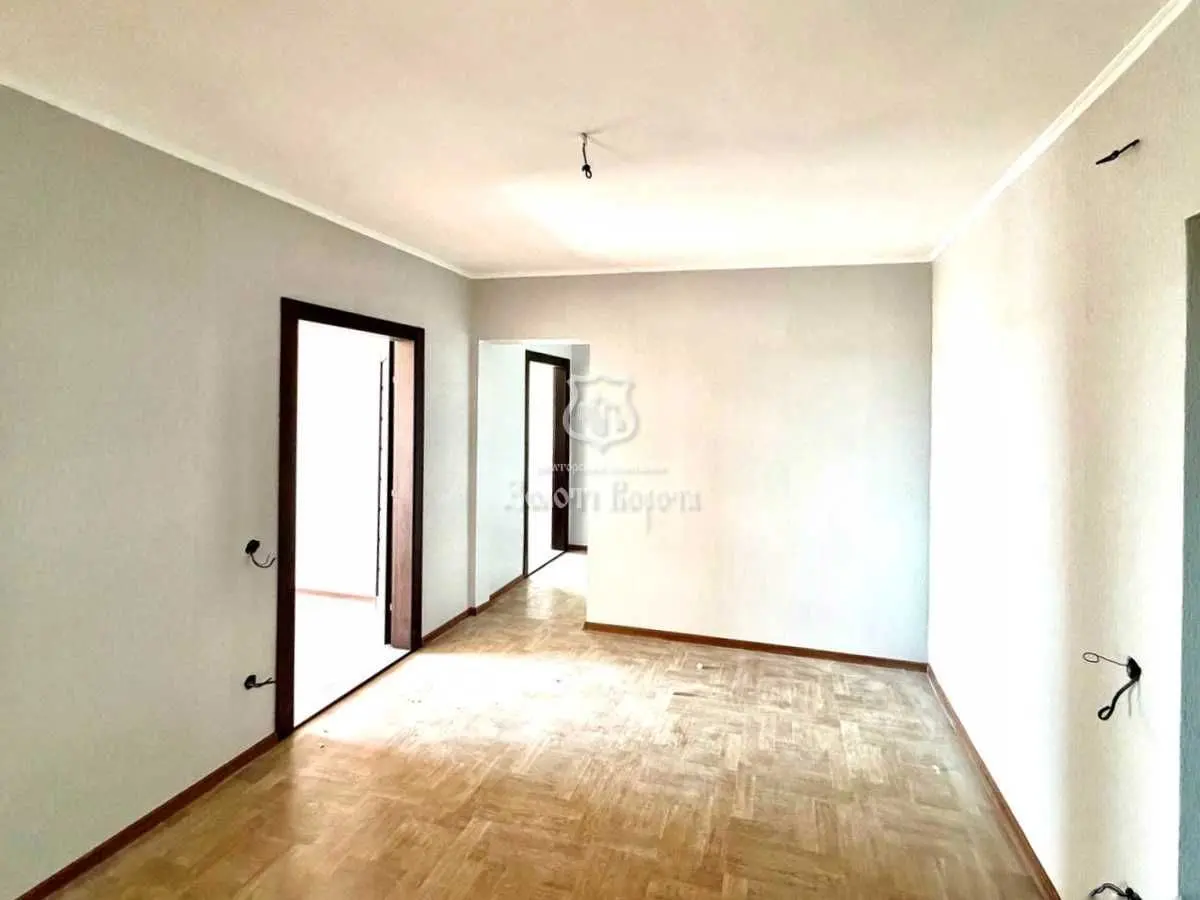 Фото Продаю 1 кімнатну квартиру, 48.8 кв. м, Електротехнічна вул. 43 Київ, ціна: 56000 USD, код 6923