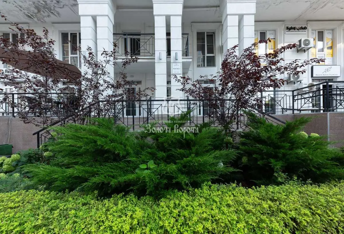 Фото Продаю 1-комнатную квартиру, 41 кв. м, Михаила Максимовича ул. (Онуфрия Трутенко) 26б Киев, цена: 105000 USD, код 6931