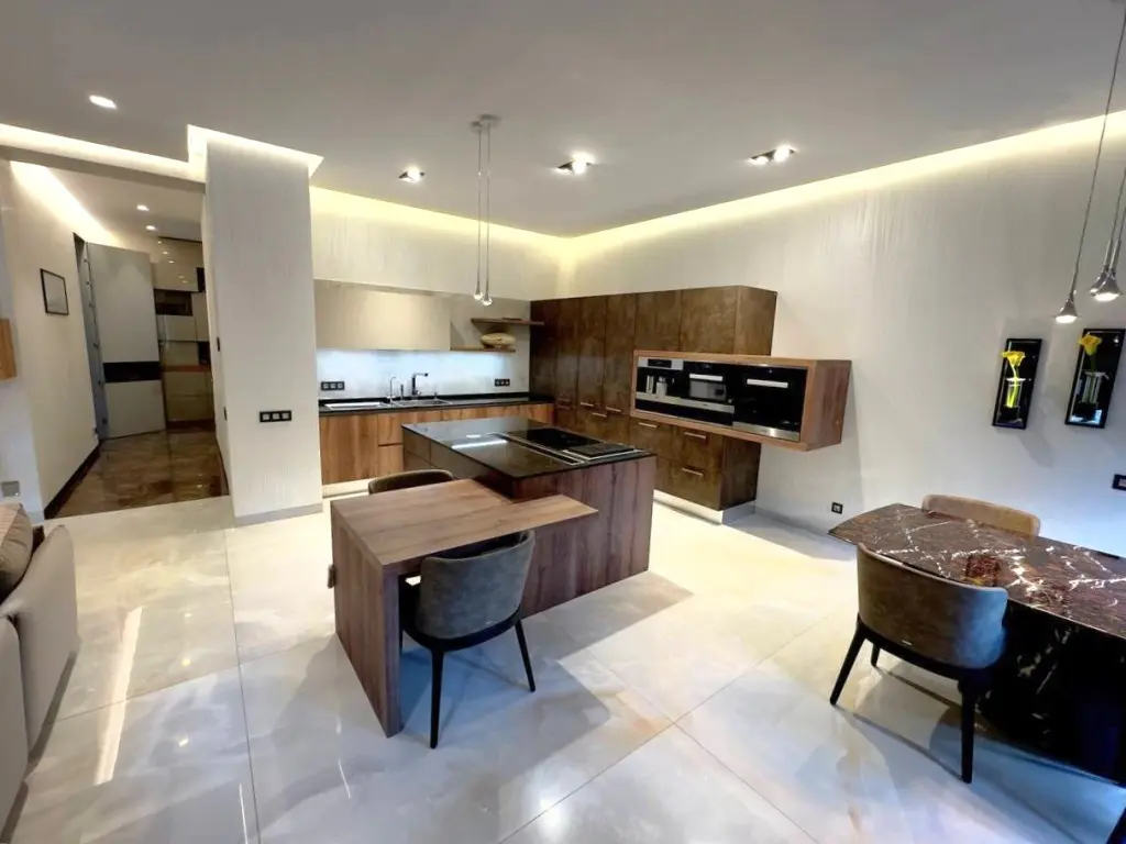 Фото Selling a 3-room apartment, 155 sq.m., Protasiv Yar Street 8 Kyiv, price: 465000 $, code 6935