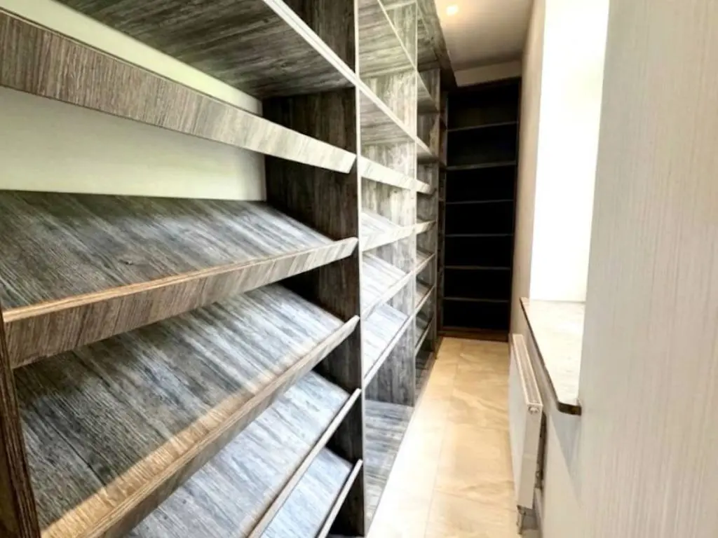 Фото Selling a 3-room apartment, 155 sq.m., Protasiv Yar Street 8 Kyiv, price: 465000 $, code 6935