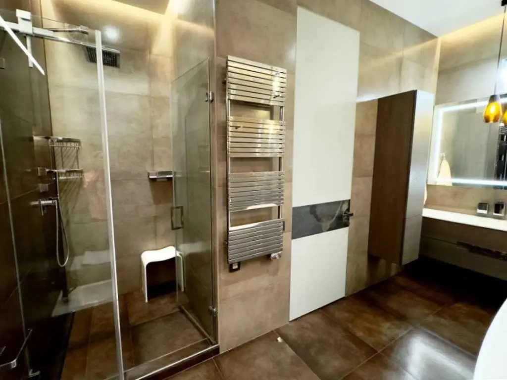 Фото Selling a 3-room apartment, 155 sq.m., Protasiv Yar Street 8 Kyiv, price: 465000 $, code 6935