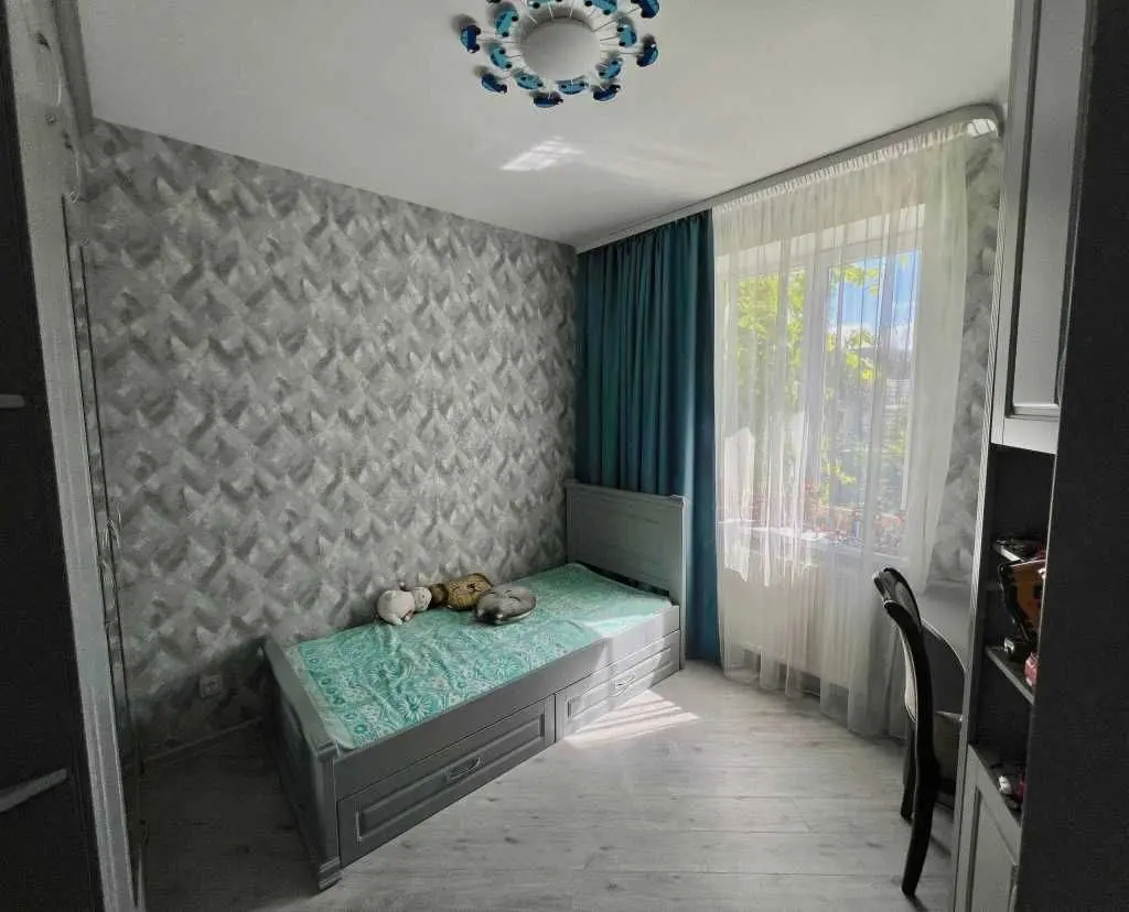 Фото Продаю 4 кімнатну квартиру, 88 кв. м, Васильків, ціна: 100000 USD, код 6945