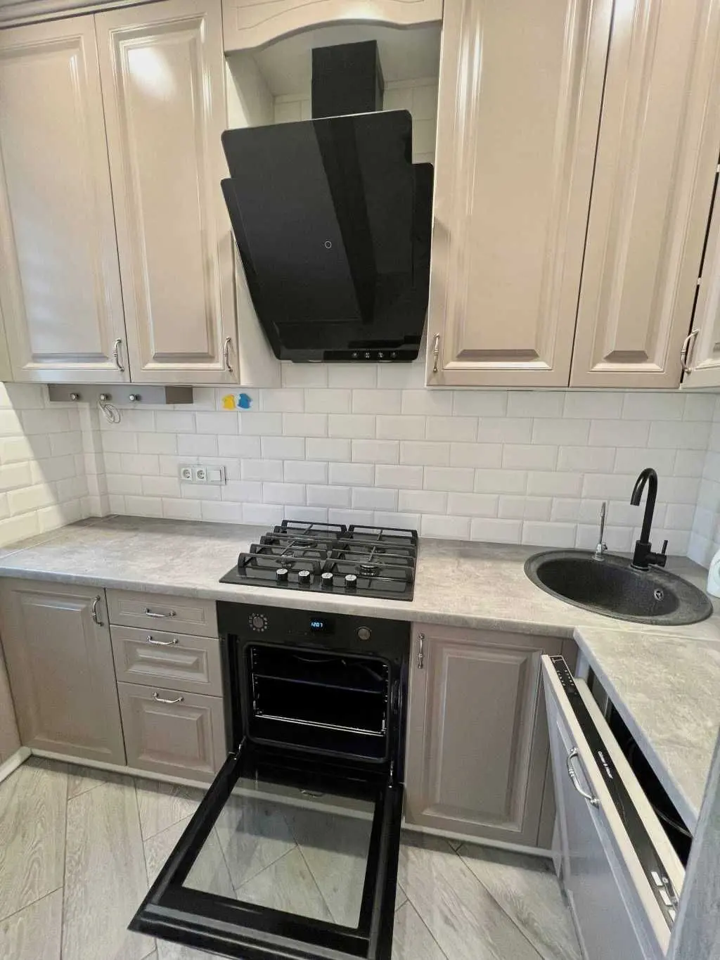 Фото Продаю 4 кімнатну квартиру, 88 кв. м, Васильків, ціна: 100000 USD, код 6945