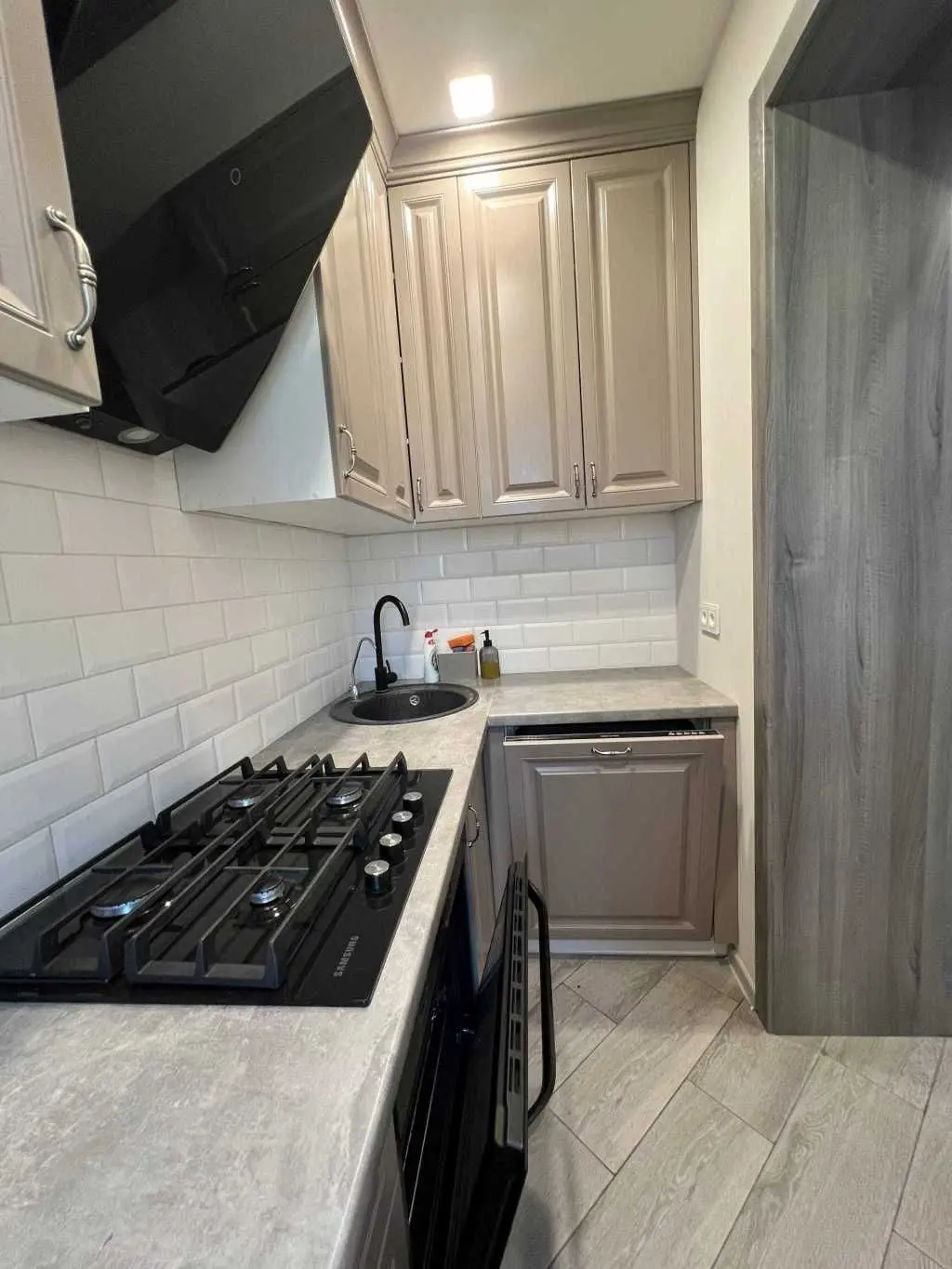 Фото Продаю 4 кімнатну квартиру, 88 кв. м, Васильків, ціна: 100000 USD, код 6945