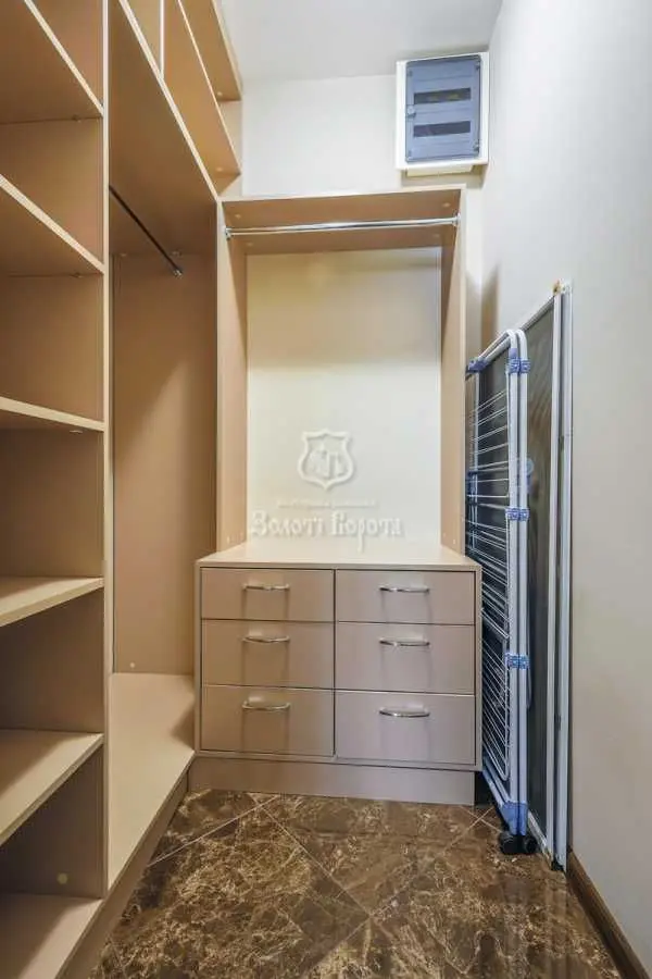 Фото Продаю 3 кімнатну квартиру, 100.1 кв. м, Гарматна вул.  Київ, ціна: 139000 USD, код 6948