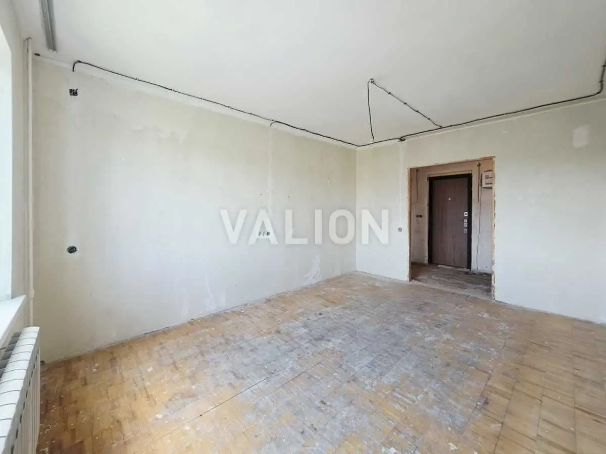 Фото Продаю 2 кімнатну квартиру, 56 кв. м, Чорнобильська вул.  Київ, ціна: 65000 USD, код 6949