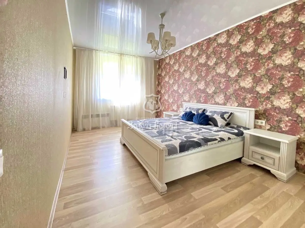 Фото Продаю 3-комнатную квартиру, 82.1 кв. м, Набережная ул.  Вышгород, цена: 97000 USD, код 6954