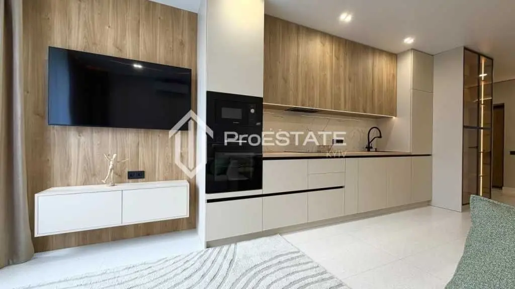 Фото Selling a 2-room apartment, 71 sq.m., Oleksandra Olesya street  Kyiv, price: 8142317 UAH, code 6955