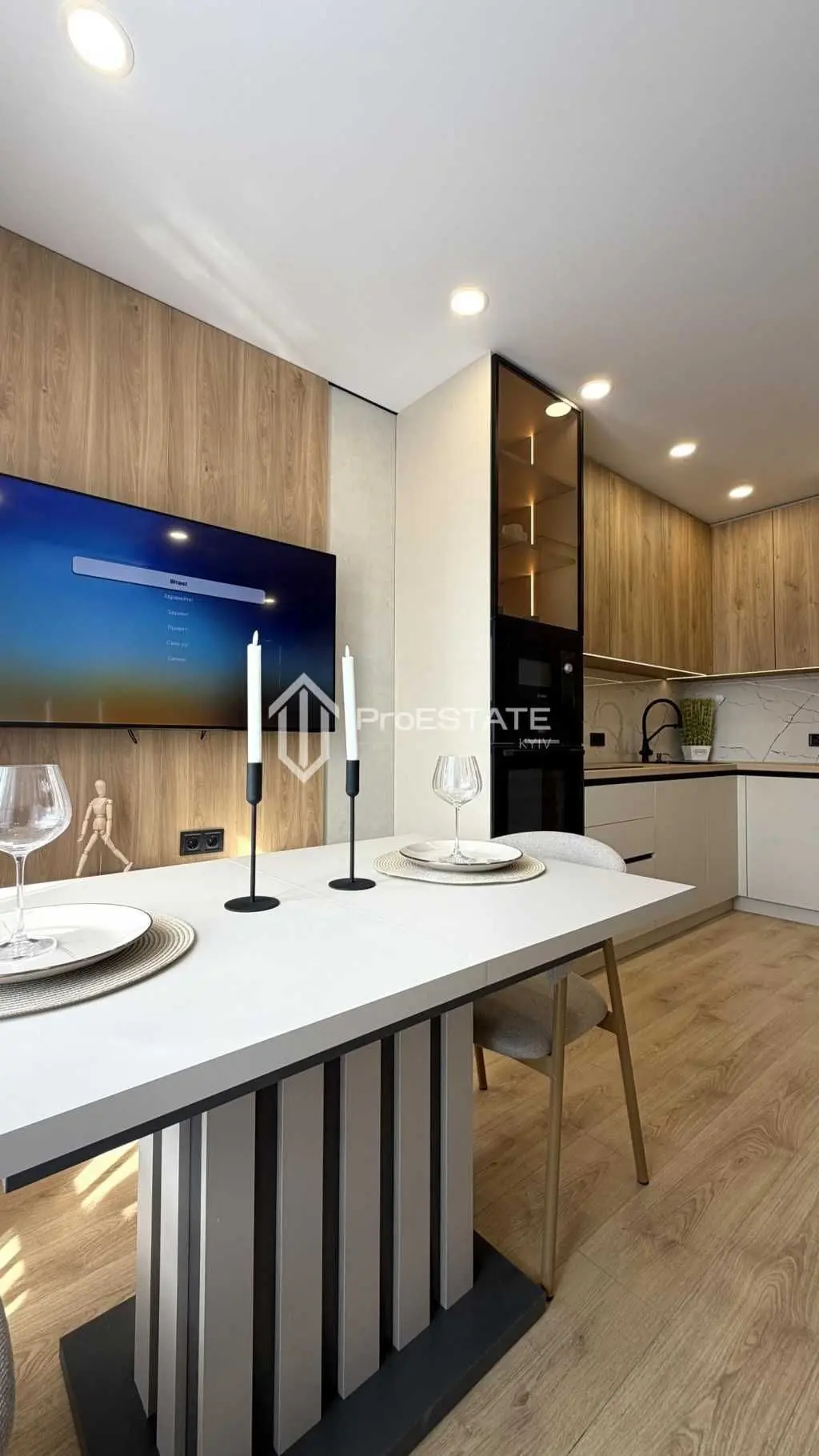 Фото Selling a 1-room apartment, 44 sq.m., Oleksandra Olesya street  Kyiv, price: 5405781 UAH, code 6956