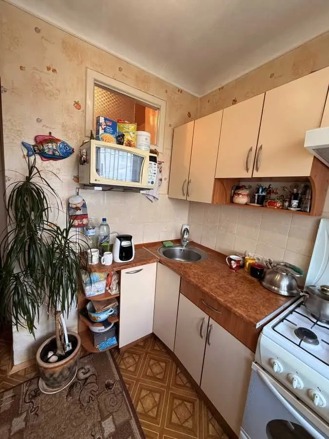 Фото Selling a 2-room apartment, 48 sq.m., Osinnia Street 3 Dnipro, price: 30000 USD, code 6965