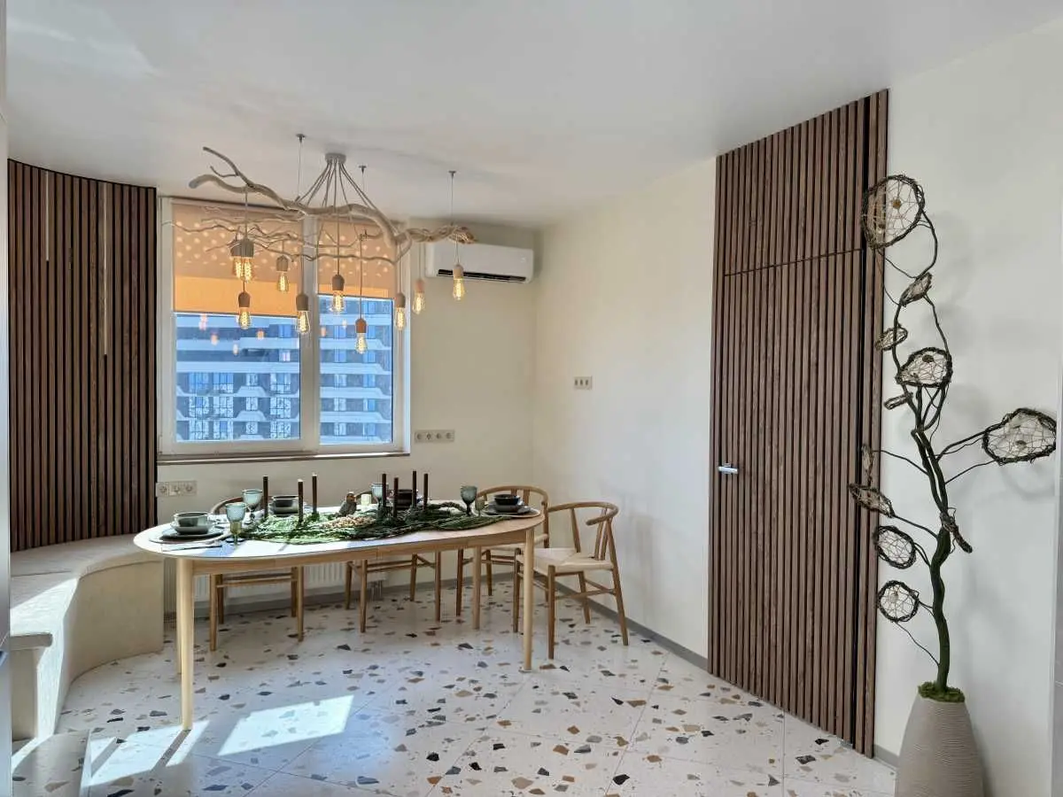 Фото Продаю 1 кімнатну квартиру, 55 кв. м, Воскресенська вул.  Київ, ціна: 160000 USD, код 6966