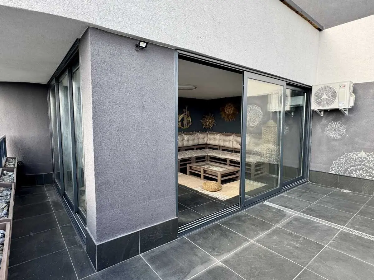 Фото Продаю 1 кімнатну квартиру, 55 кв. м, Воскресенська вул.  Київ, ціна: 160000 USD, код 6966