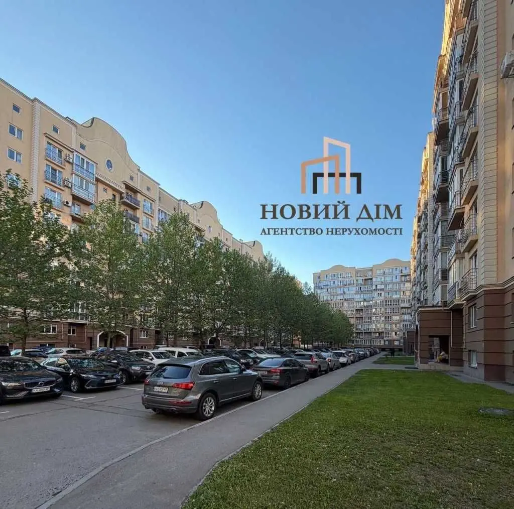 Фото Selling a 1-room apartment, 50.8 sq.m., Metrolohichna Street  Kyiv, price: 96000 USD, code 6972