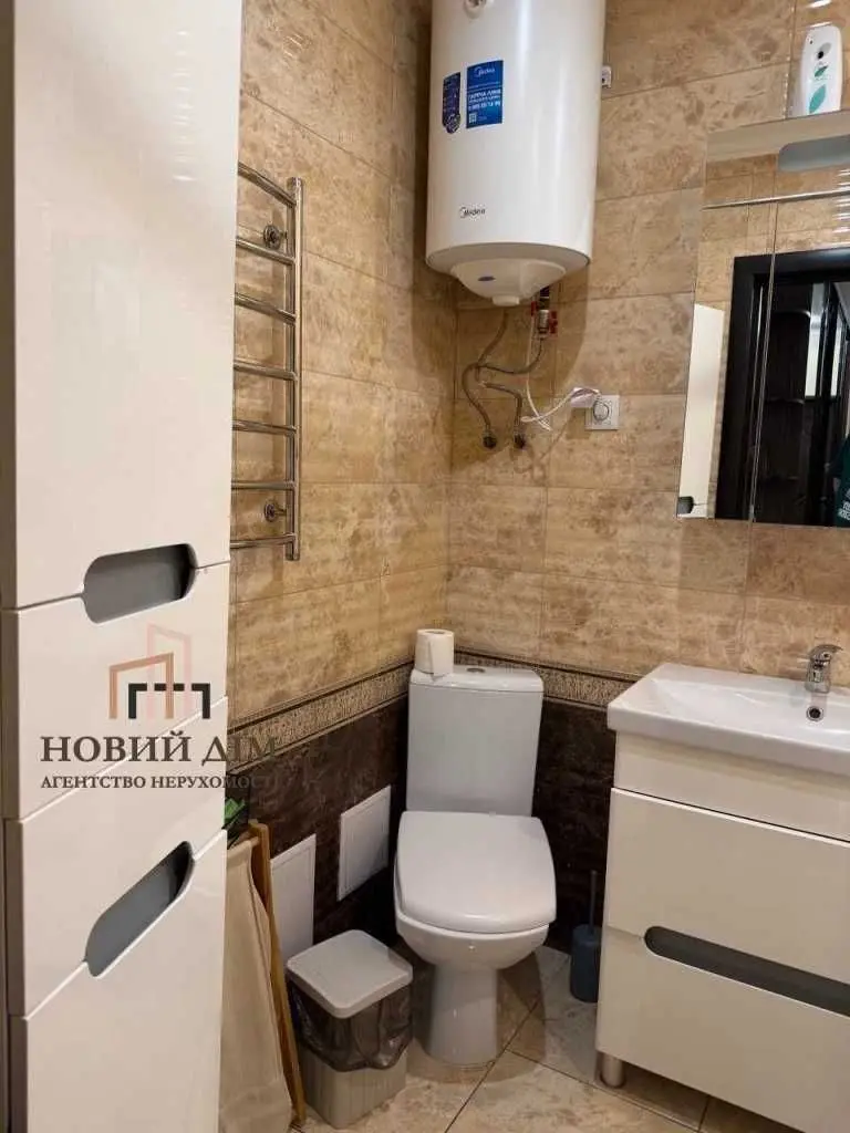 Фото Selling a 1-room apartment, 50.8 sq.m., Metrolohichna Street  Kyiv, price: 96000 USD, code 6972