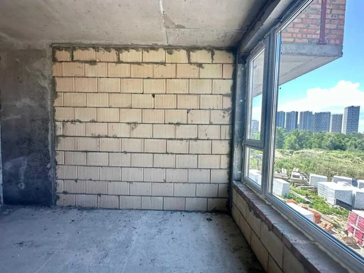 Фото Selling a 1-room apartment, 43.39 sq.m., Truskavetska Street  Kyiv, price: 86000 USD, code 6973
