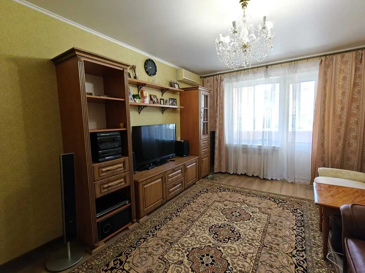 Фото Rent a 2-room apartment, Petra Hryhorenka Avenue 39 Kyiv for long-term rent, price: 16000 UAH, code 6982