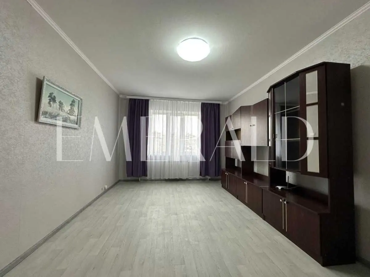 Фото Продаю 1 кімнатну квартиру, 38.6 кв. м, Володимира Дурдуківського вул. (Бонч-Бруєвича)  Київ, ціна: 45990 USD, код 6983