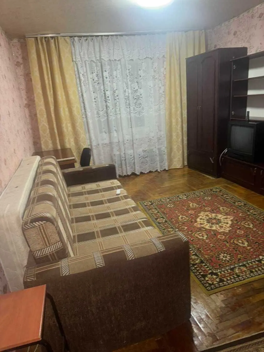 Фото Продаю 1-комнатную квартиру, 27.35 кв. м, Светлицкого ул.  Киев, цена: 24000 USD, код 6985