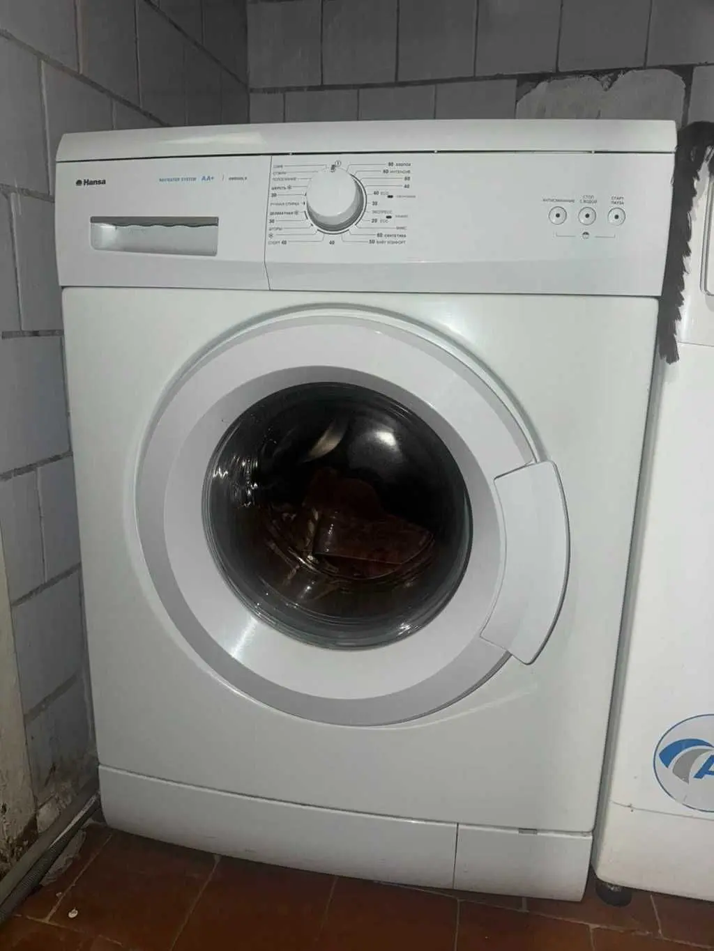 Фото Продаю 1-комнатную квартиру, 27.35 кв. м, Светлицкого ул.  Киев, цена: 24000 USD, код 6985