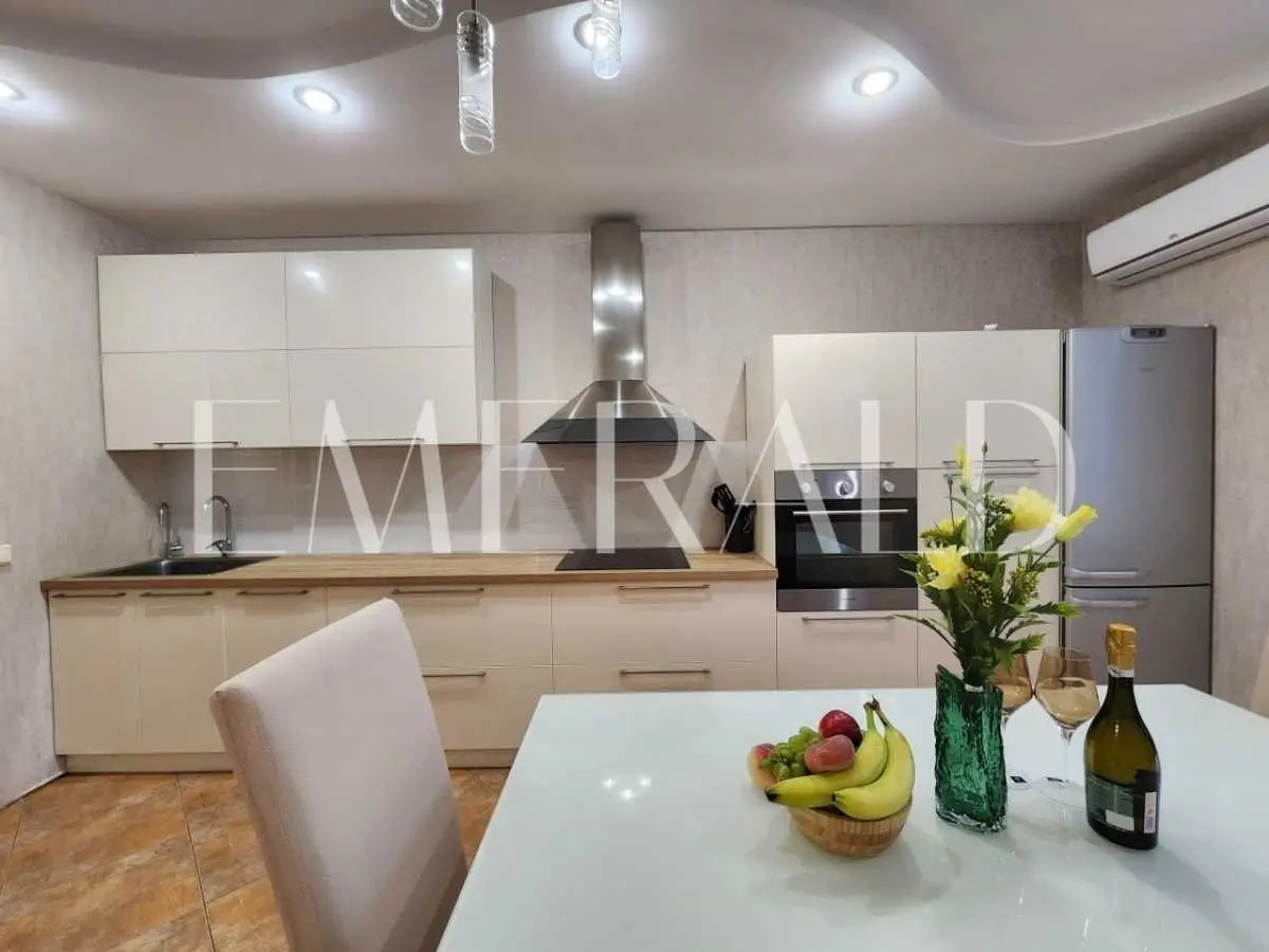 Фото Продаю 3 кімнатну квартиру, 90.8 кв. м, Вишняківська вул.  Київ, ціна: 115000 USD, код 6988