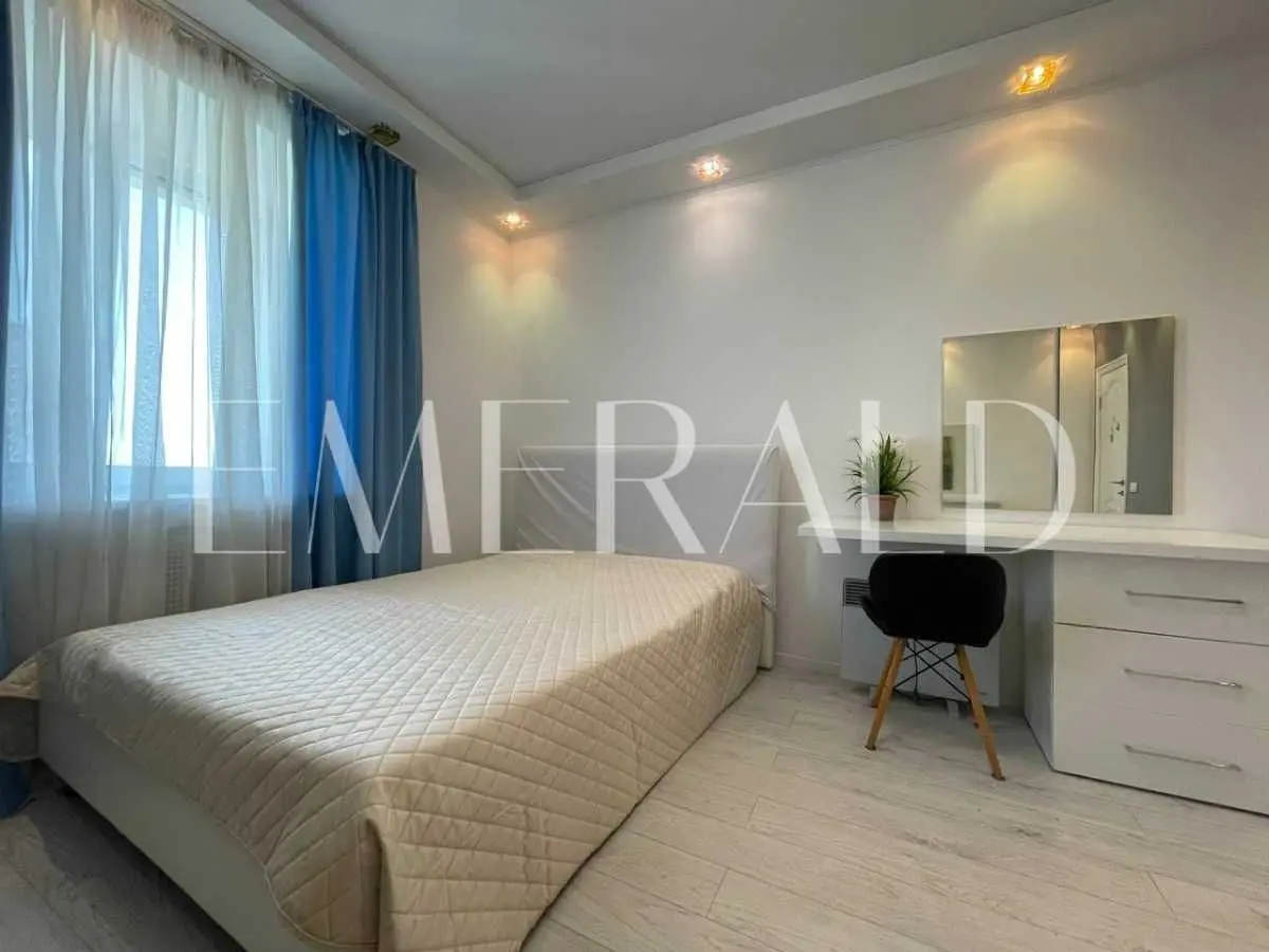 Фото Продаю 3 кімнатну квартиру, 90.8 кв. м, Вишняківська вул.  Київ, ціна: 115000 USD, код 6988