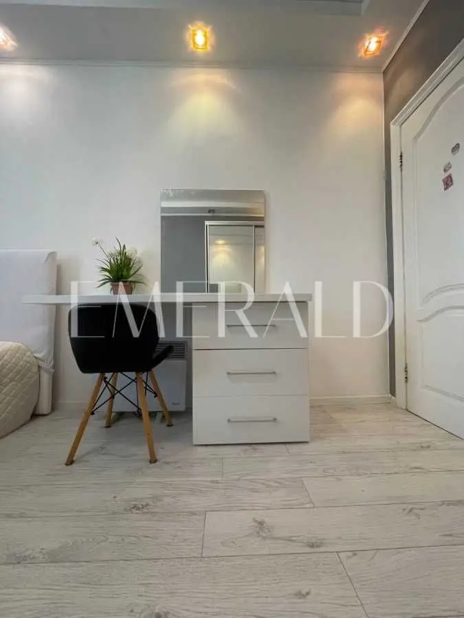 Фото Продаю 3 кімнатну квартиру, 90.8 кв. м, Вишняківська вул.  Київ, ціна: 115000 USD, код 6988