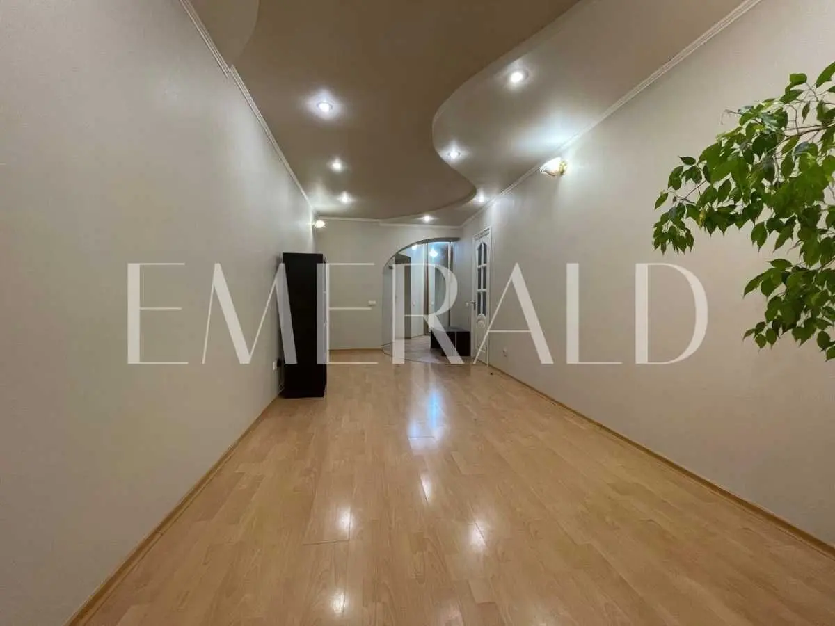 Фото Продаю 3 кімнатну квартиру, 90.8 кв. м, Вишняківська вул.  Київ, ціна: 115000 USD, код 6988