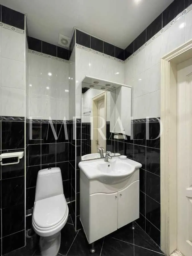 Фото Продаю 3 кімнатну квартиру, 90.8 кв. м, Вишняківська вул.  Київ, ціна: 115000 USD, код 6988