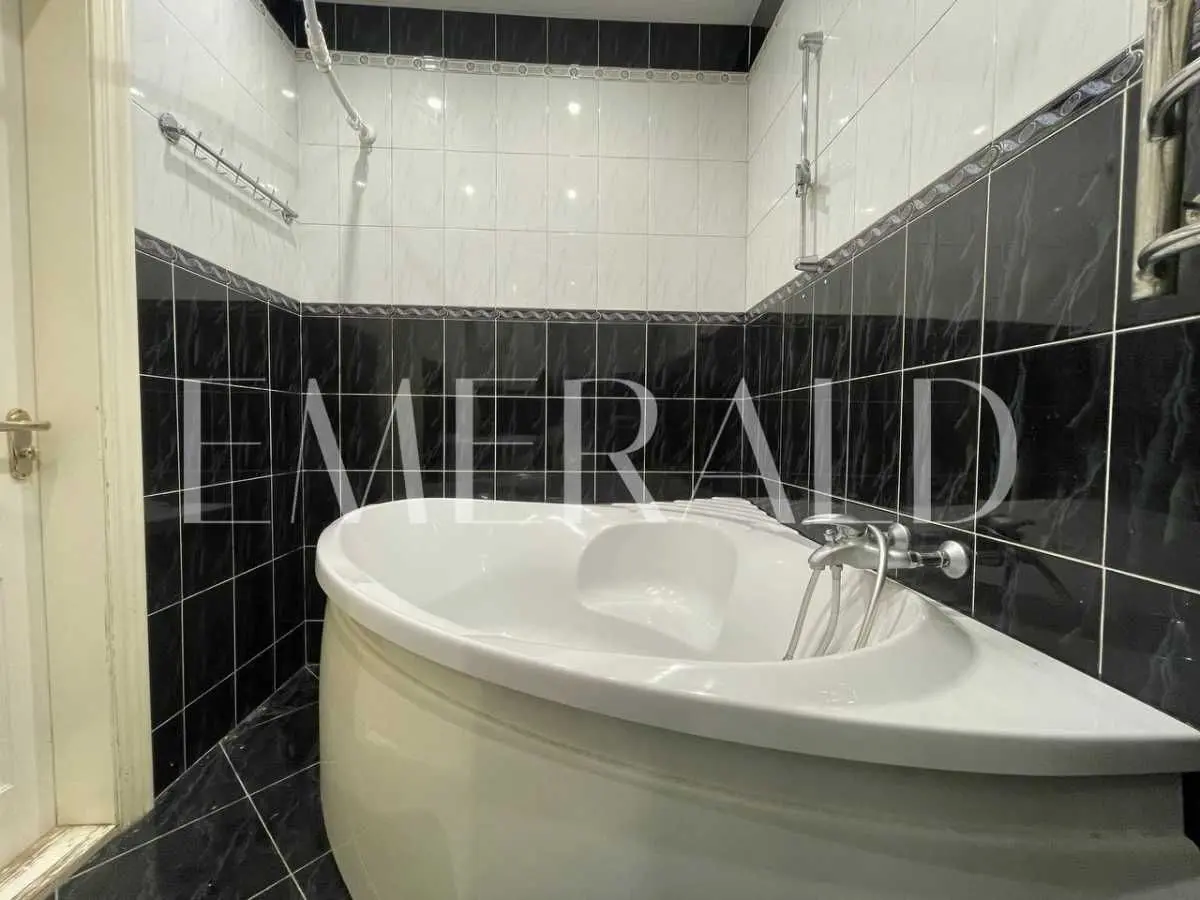 Фото Продаю 3 кімнатну квартиру, 90.8 кв. м, Вишняківська вул.  Київ, ціна: 115000 USD, код 6988