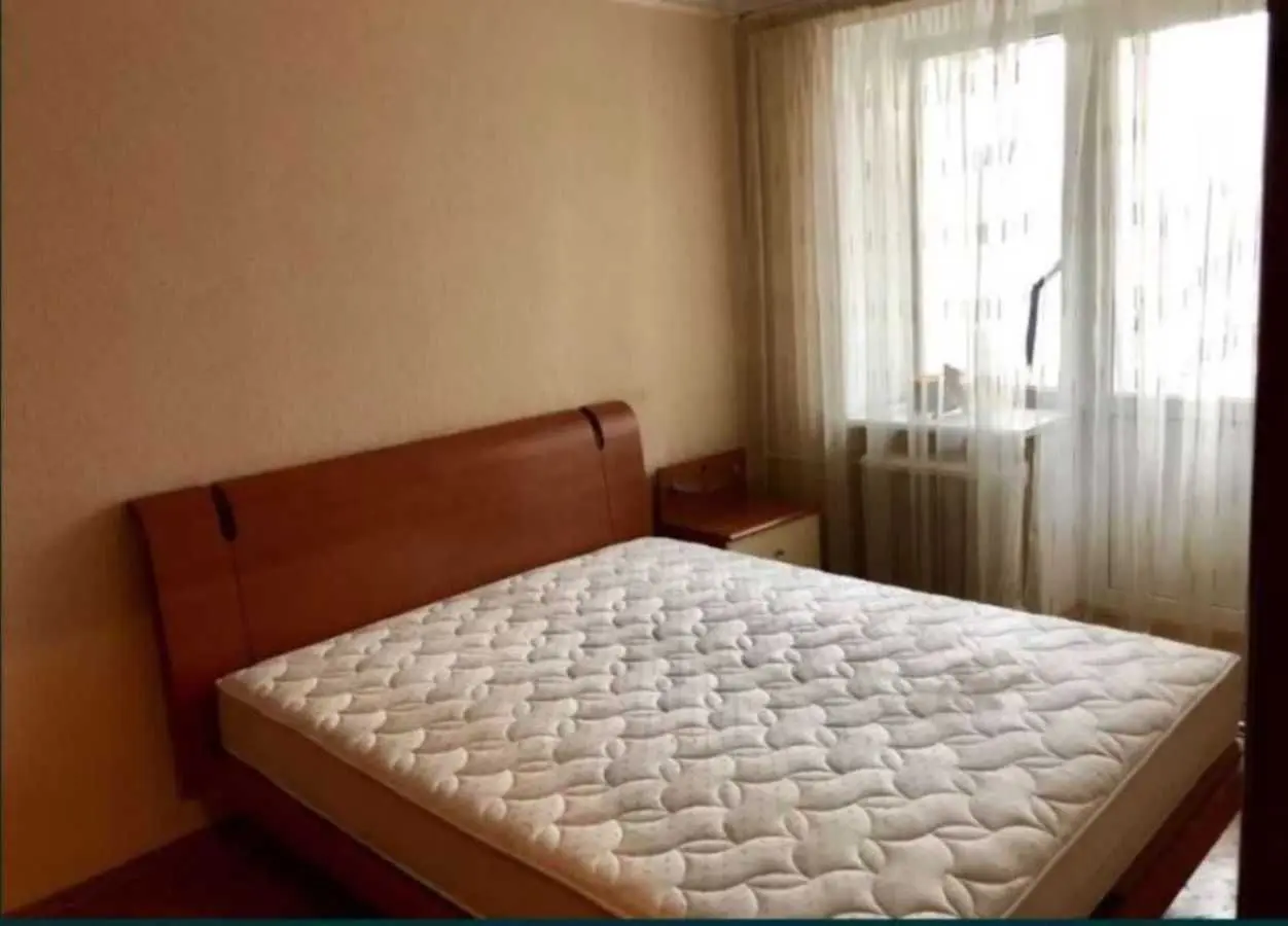 Фото Rent a 2-room apartment, Vvedenska Street 26 Kyiv for long-term rent, price: 28000 UAH, code 6989