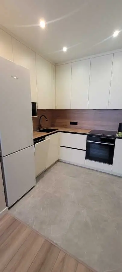 Фото Rent a 2-room apartment, Vsevoloda Zmiyenka street 21 Kyiv for long-term rent, price: 650 USD, code 6991