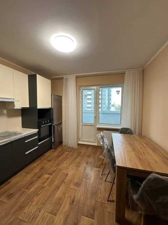 Фото Продаю 1 кімнатну квартиру, 48 кв. м, Коноплянська вул.  Київ, ціна: 75000 USD, код 6992