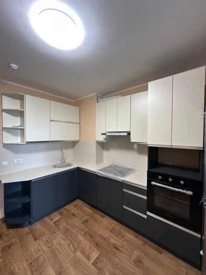 Фото Продаю 1 кімнатну квартиру, 48 кв. м, Коноплянська вул.  Київ, ціна: 75000 USD, код 6992