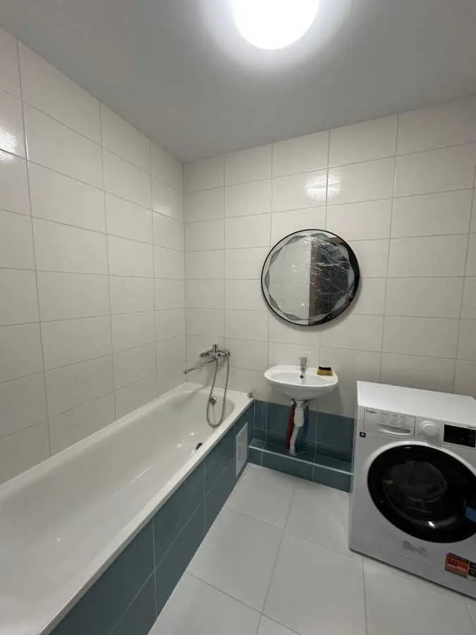 Фото Продаю 1 кімнатну квартиру, 48 кв. м, Коноплянська вул.  Київ, ціна: 75000 USD, код 6992