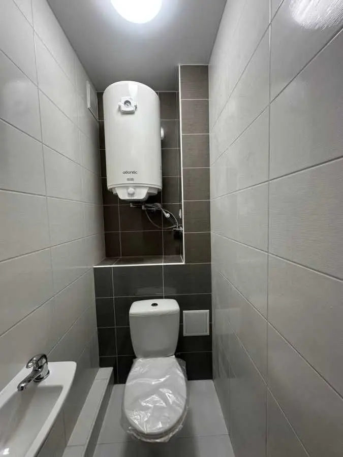 Фото Продаю 1 кімнатну квартиру, 48 кв. м, Коноплянська вул.  Київ, ціна: 75000 USD, код 6992
