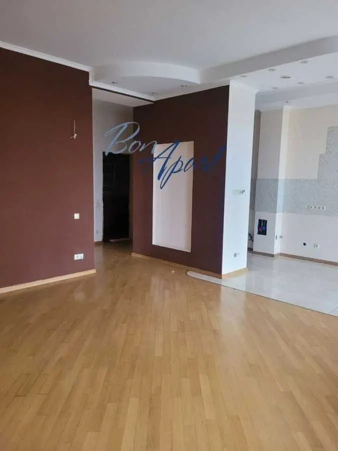 Фото Selling a 3-room apartment, 116 sq.m., Heroiv Stalinhrada Avenue  Kyiv, price: 390000 USD, code 6995