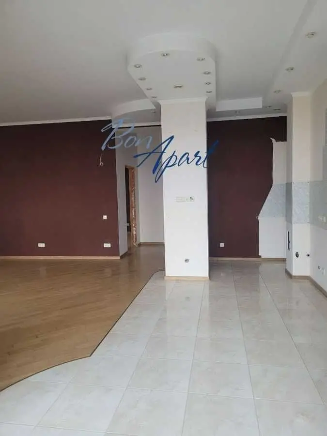 Фото Selling a 3-room apartment, 116 sq.m., Heroiv Stalinhrada Avenue  Kyiv, price: 390000 USD, code 6995