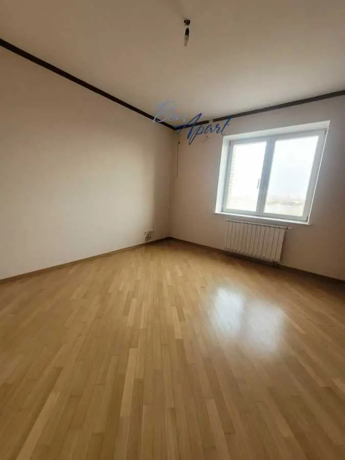 Фото Selling a 3-room apartment, 116 sq.m., Heroiv Stalinhrada Avenue  Kyiv, price: 390000 USD, code 6995