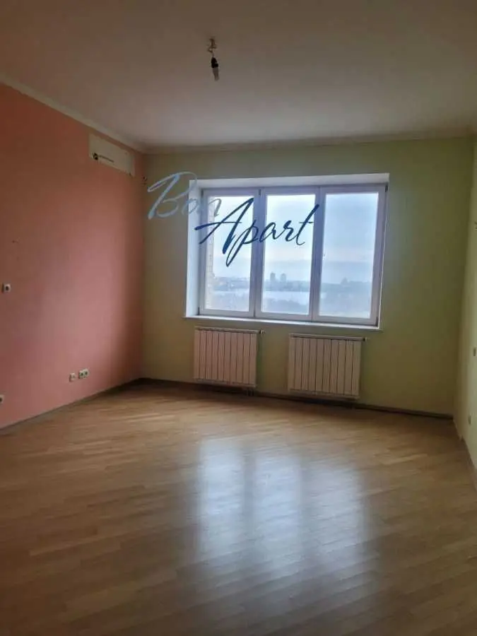 Фото Selling a 3-room apartment, 116 sq.m., Heroiv Stalinhrada Avenue  Kyiv, price: 390000 USD, code 6995