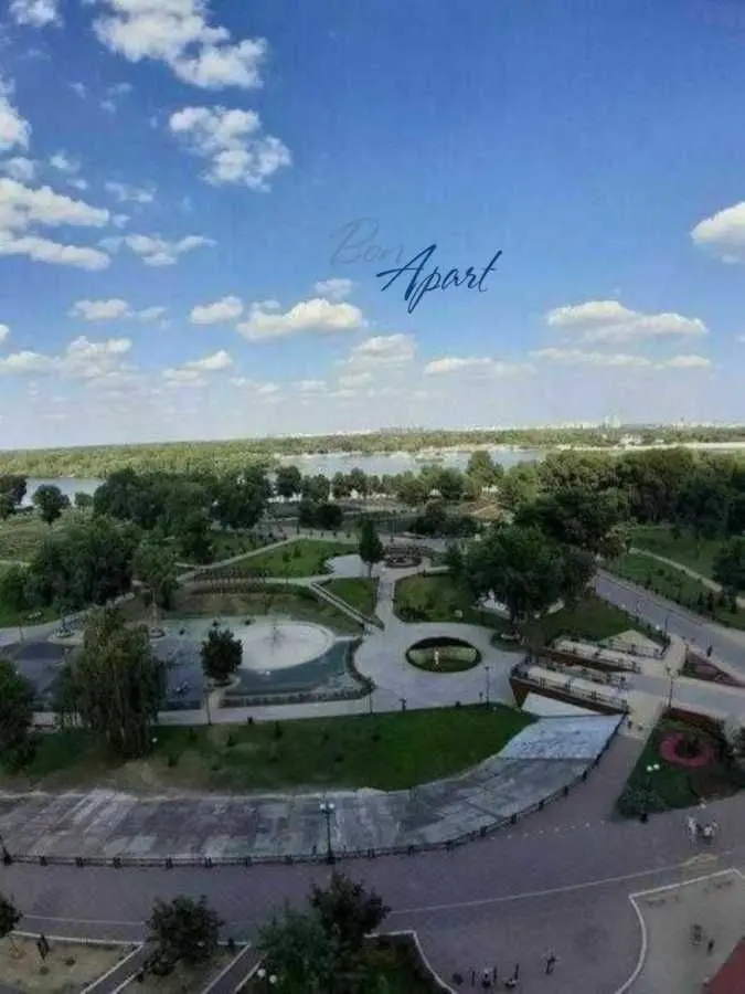 Фото Selling a 3-room apartment, 116 sq.m., Heroiv Stalinhrada Avenue  Kyiv, price: 390000 USD, code 6995