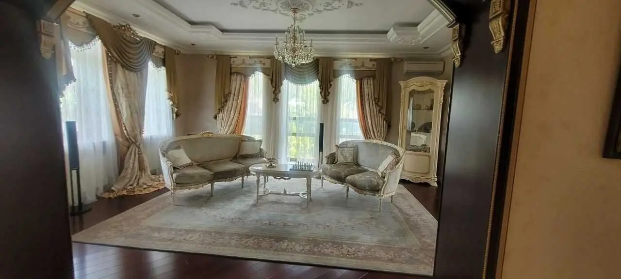 Фото Selling a house, 550 sq.m., Lisna Street  Kyiv, price: 1100000 USD, code 6996