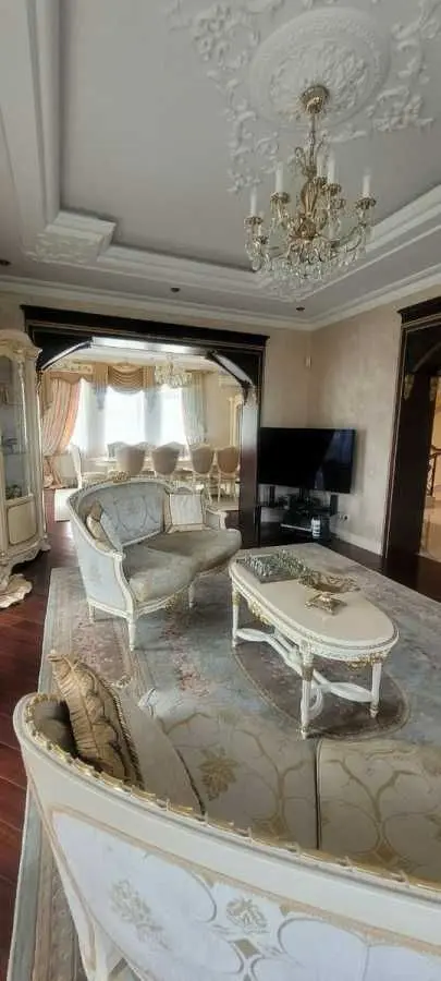 Фото Selling a house, 550 sq.m., Lisna Street  Kyiv, price: 1100000 USD, code 6996
