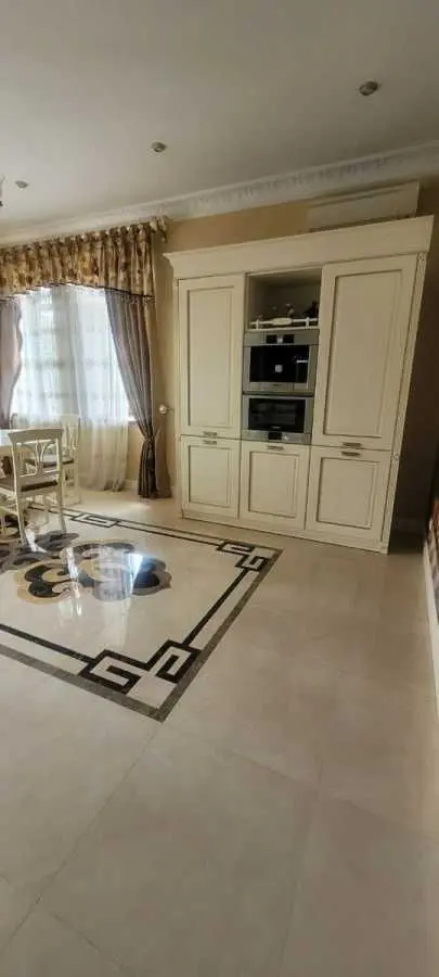 Фото Selling a house, 550 sq.m., Lisna Street  Kyiv, price: 1100000 USD, code 6996