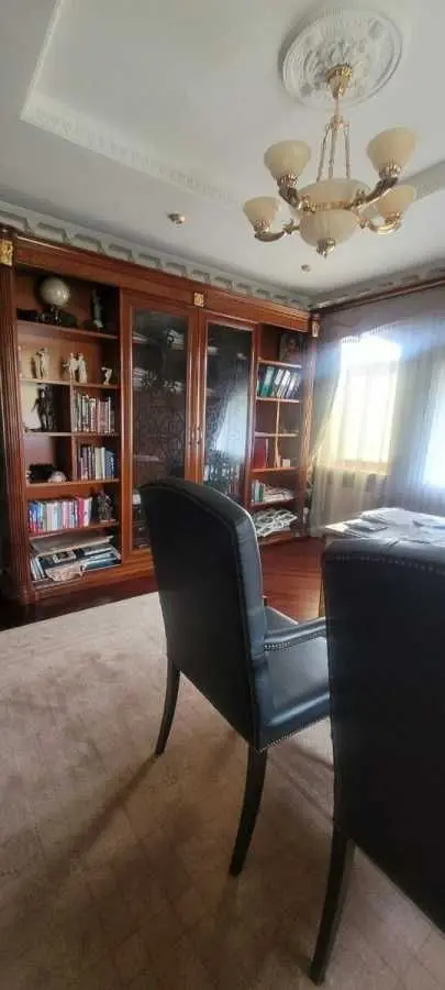Фото Selling a house, 550 sq.m., Lisna Street  Kyiv, price: 1100000 USD, code 6996