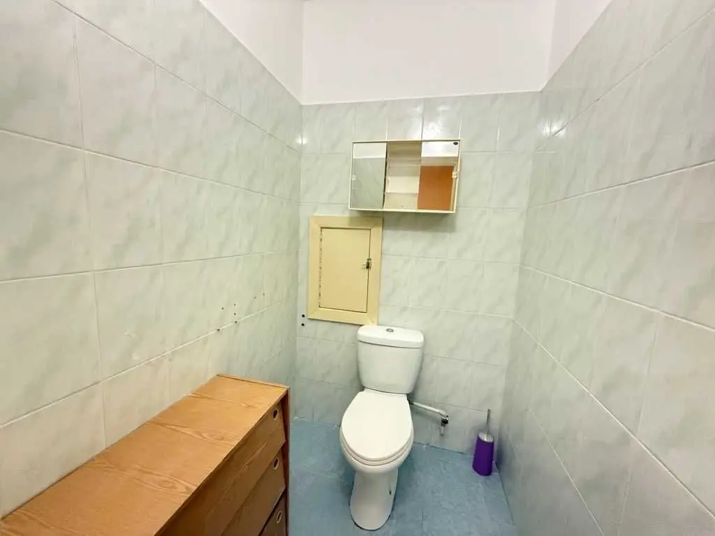 Фото Selling a 1-room apartment, 57 sq.m., Sribnokilska Street 24 Kyiv, price: 80000 USD, code 6997